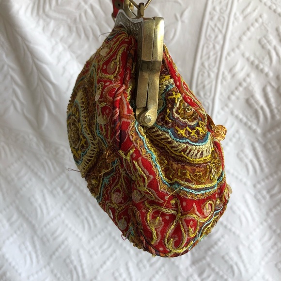 Genuine Christiana silk & sequined purse - Picture 7 of 8